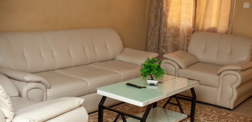 KAMBUSO HOME (3 Bedroom Apartment)