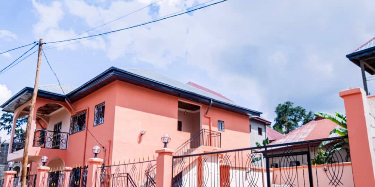KAMBUSO HOME (5 Bedroom House) KAMBUSO HOME (5 Bedroom House)